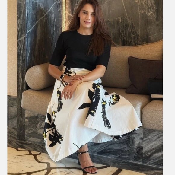 ZARA WOMAN $99  PRINTED MIDI SKIRT BLACK / WHITE 2914/150 NWT - Picture 3 of 9